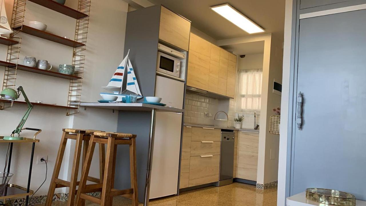 Modern Studio On The Beach Такоронте Екстериор снимка
